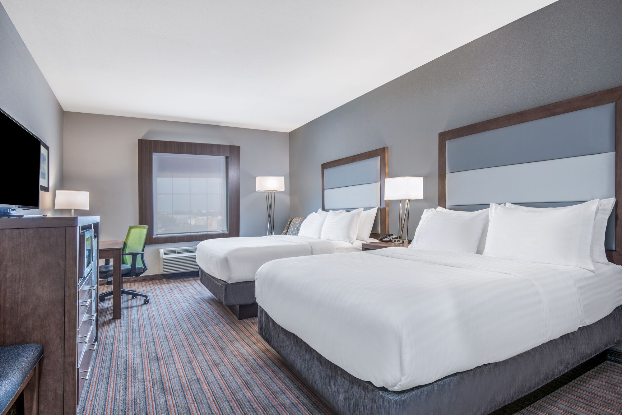 holiday inn express and suites stillwater university area