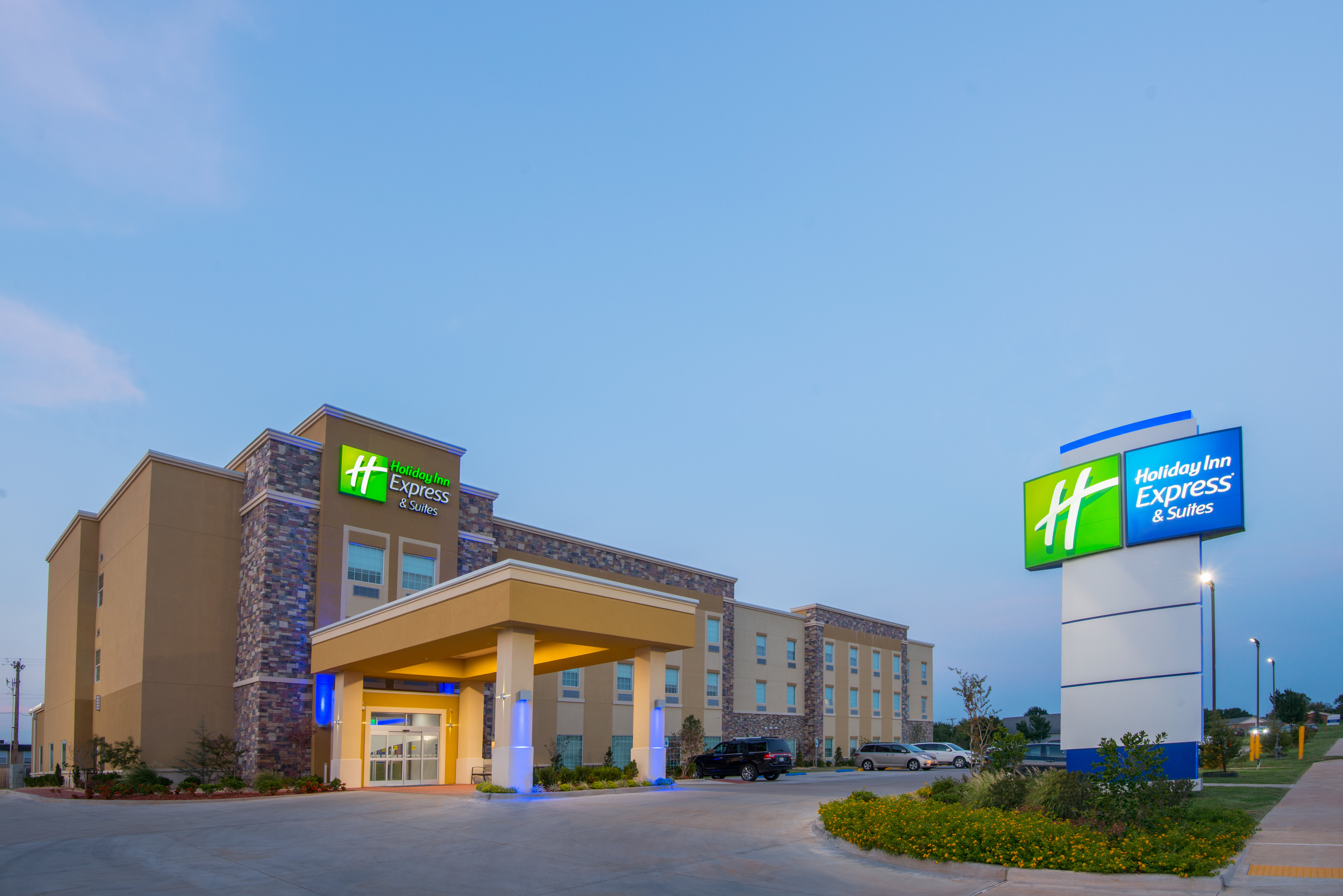 holiday inn express and suites stillwater university area