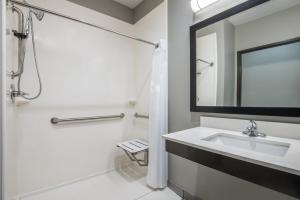 holiday inn express and suites stillwater university area