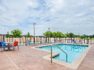 holiday inn express and suites stillwater university area