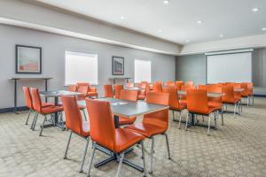 holiday inn express and suites stillwater university area