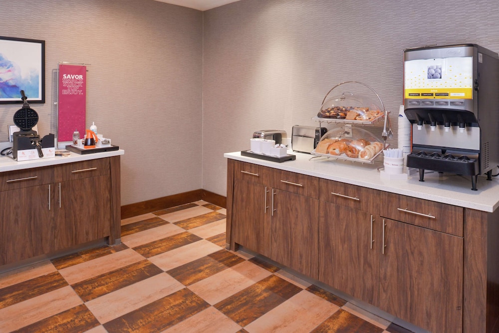 hampton inn and suites port aransas