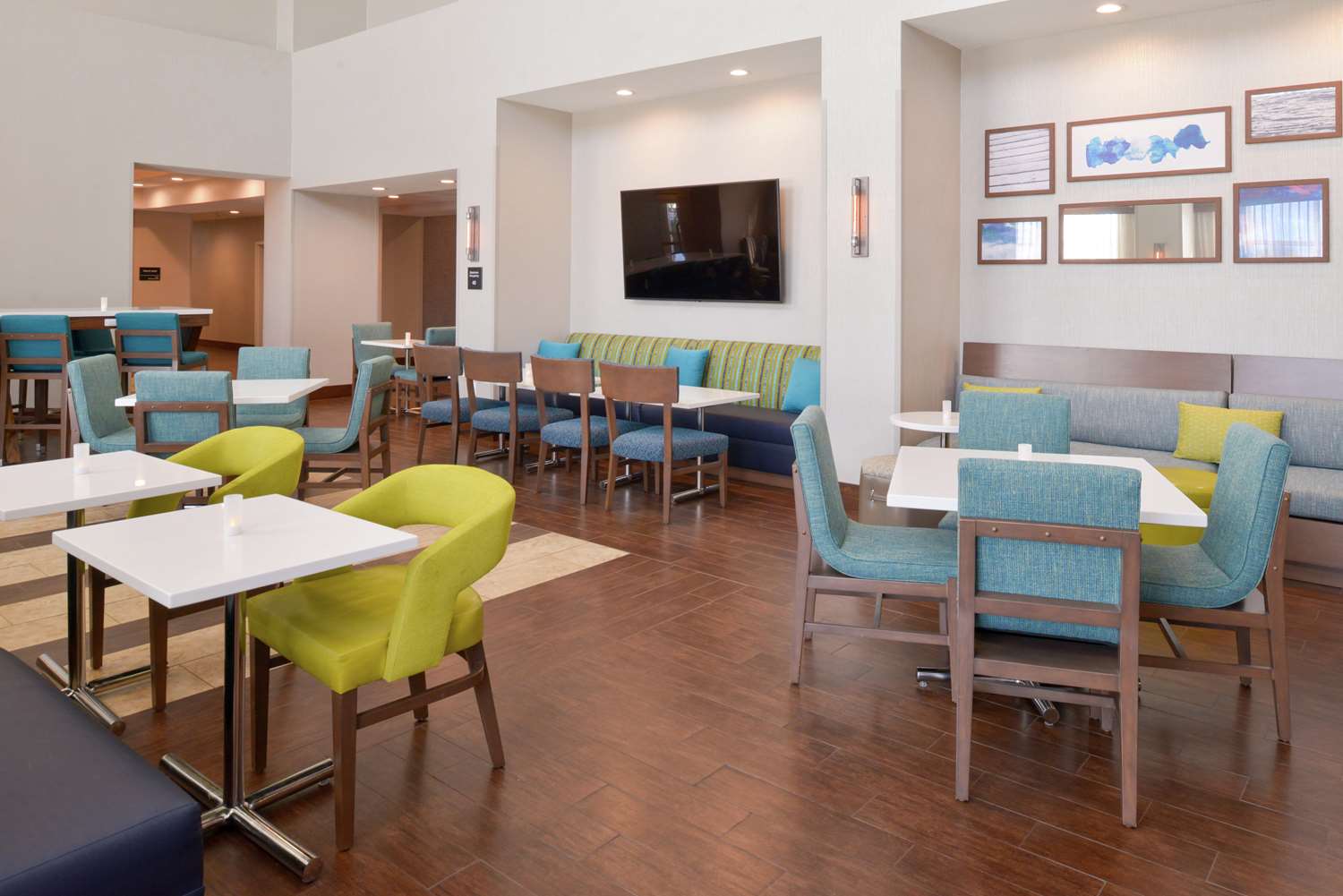 hampton inn and suites port aransas