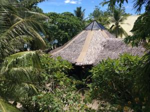 ravenala beach bungalows