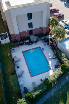 hampton inn and suites port arthur