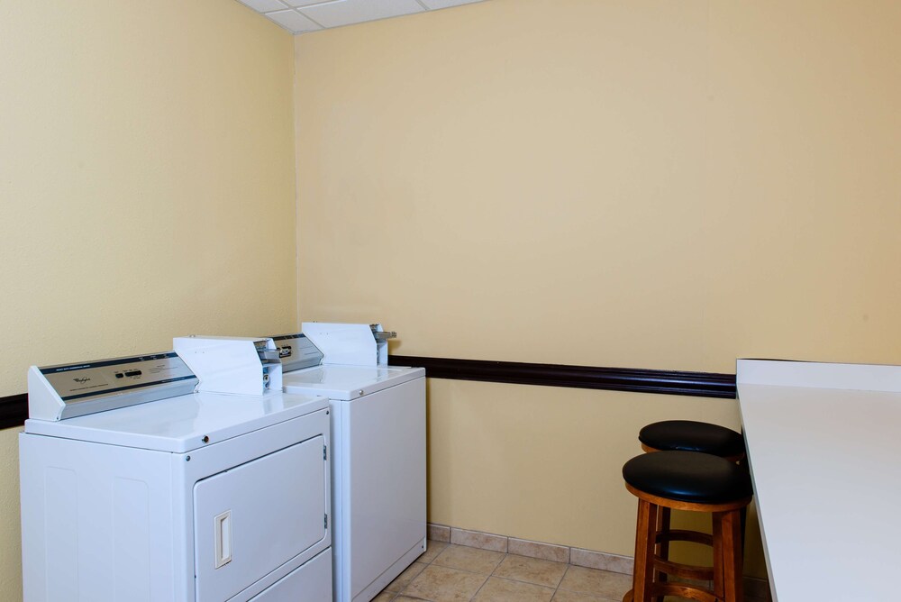 hampton inn and suites port arthur