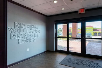 Hampton Inn & Suites Port Arthur,Groves>>Beaumont,3 star