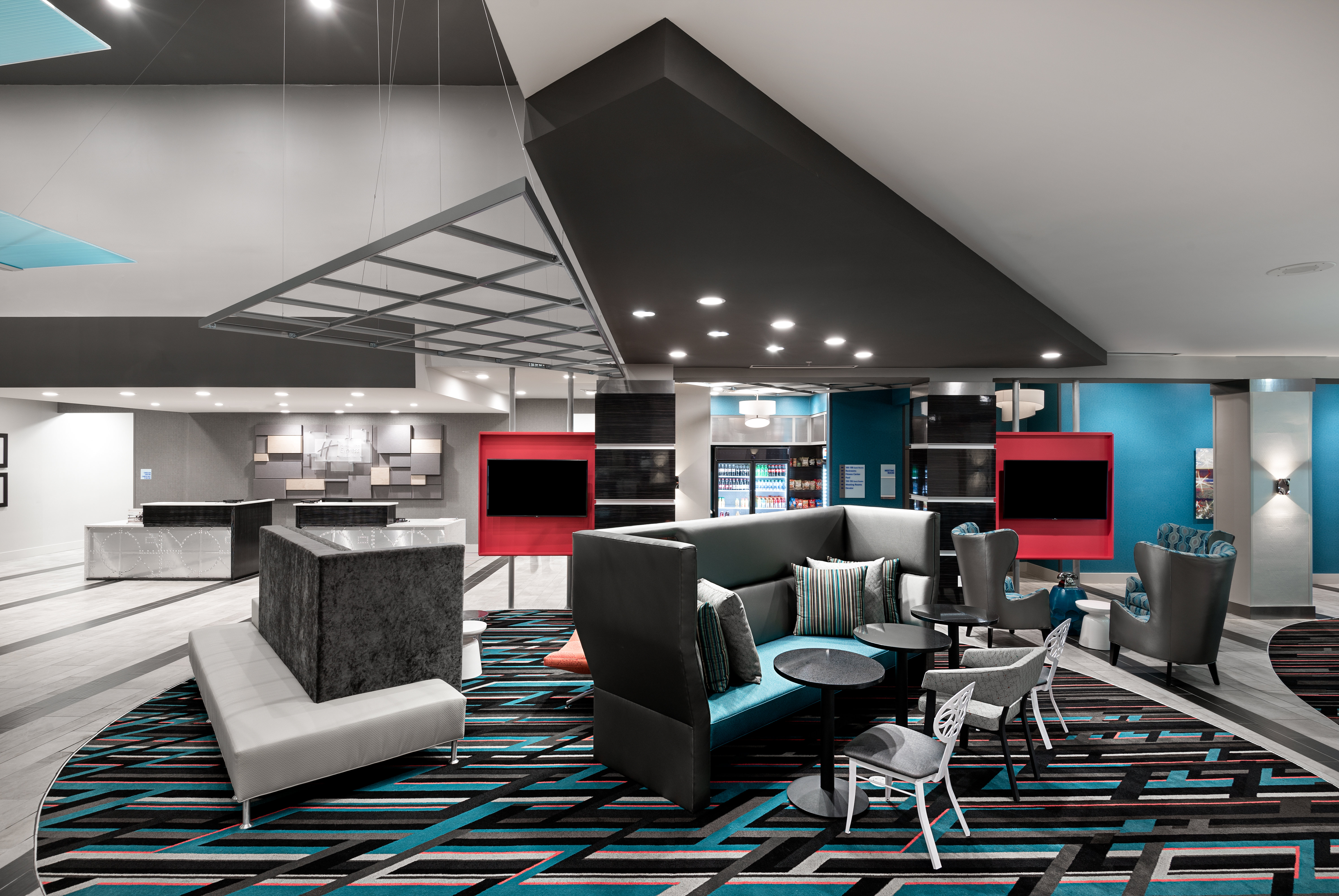 holiday inn express and suites charlotte airport by ihg