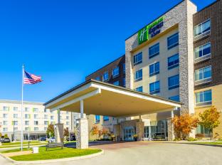 holiday inn express and suites toledo west by ihg