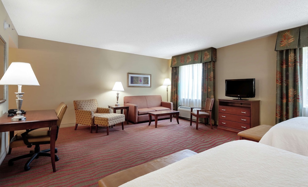 hampton inn and suites port richey