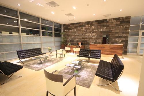 holiday inn leon plaza mayor by ihg