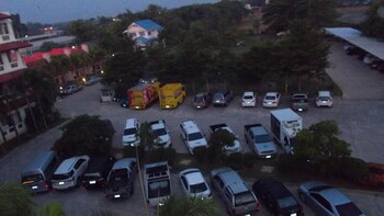 a p garden hotel