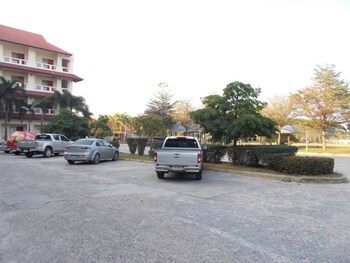 a p garden hotel
