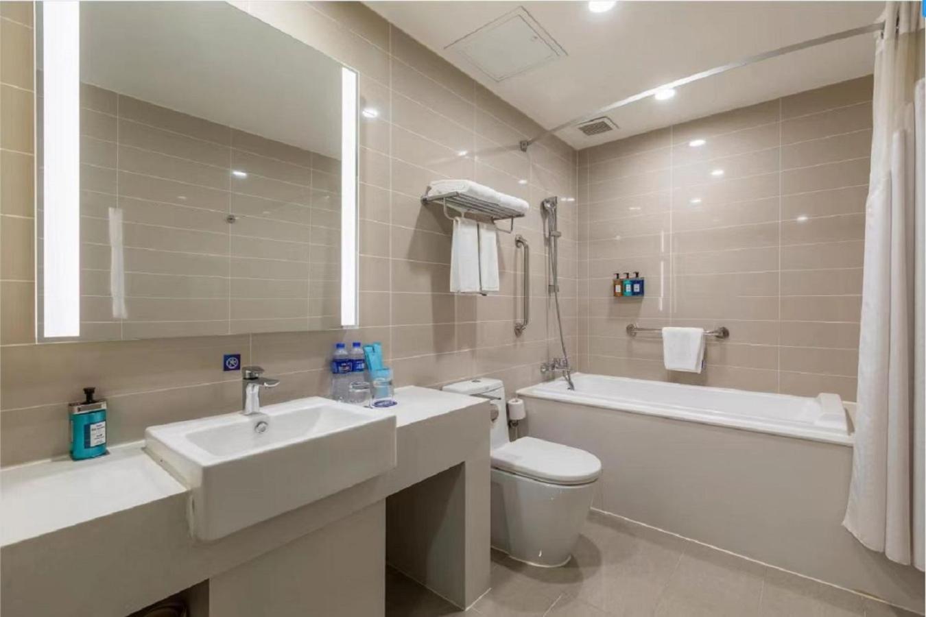 holiday inn express shenyang north station by ihg