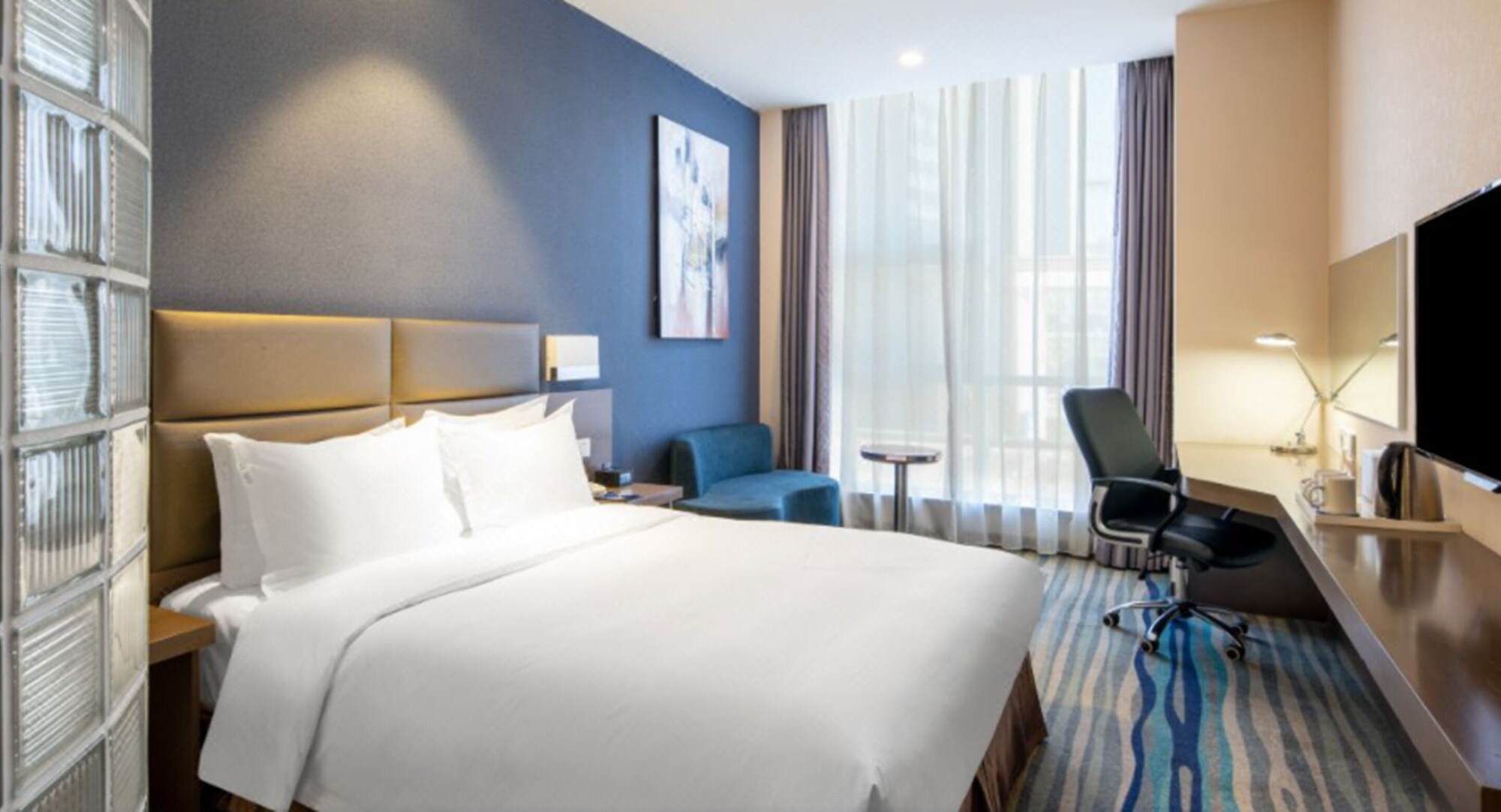 holiday inn express shenyang north station by ihg
