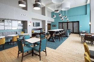 hampton inn and suites rochester north