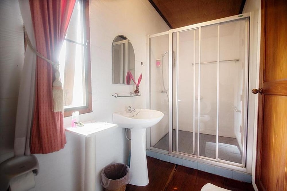 banviewnam camping and resort