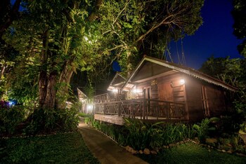 banviewnam camping and resort