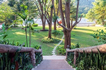banviewnam camping and resort