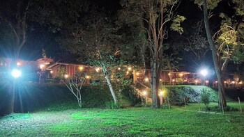 banviewnam camping and resort