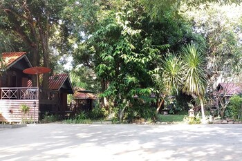 banviewnam camping and resort