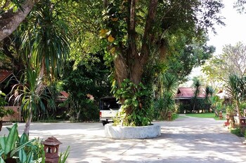 banviewnam camping and resort
