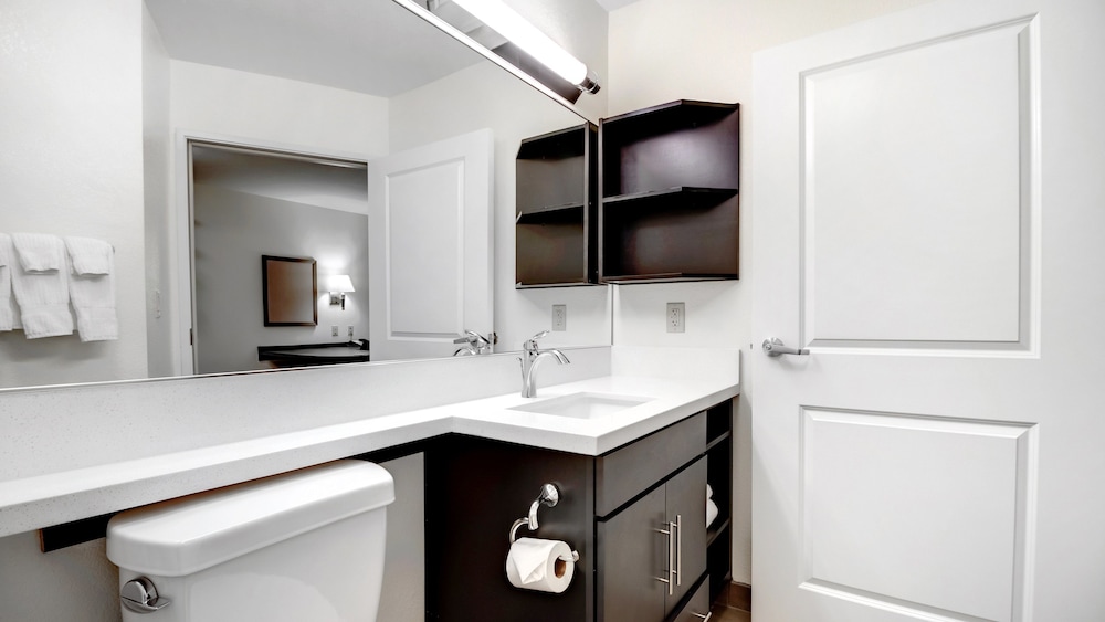 candlewood suites waco by ihg
