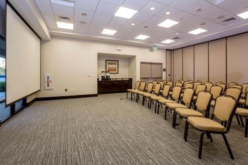 hampton inn and suites san diego poway