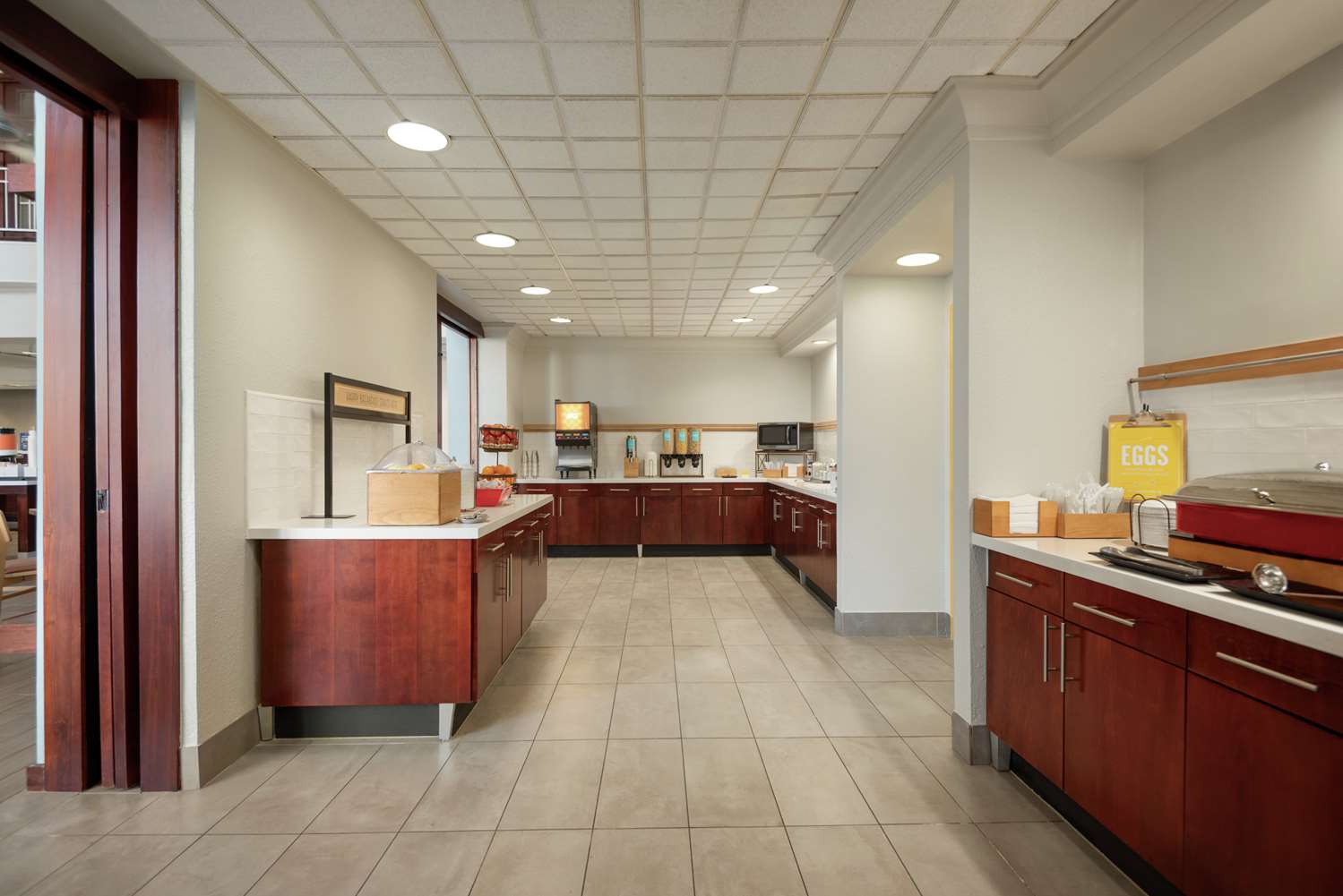 hampton inn and suites san marcos