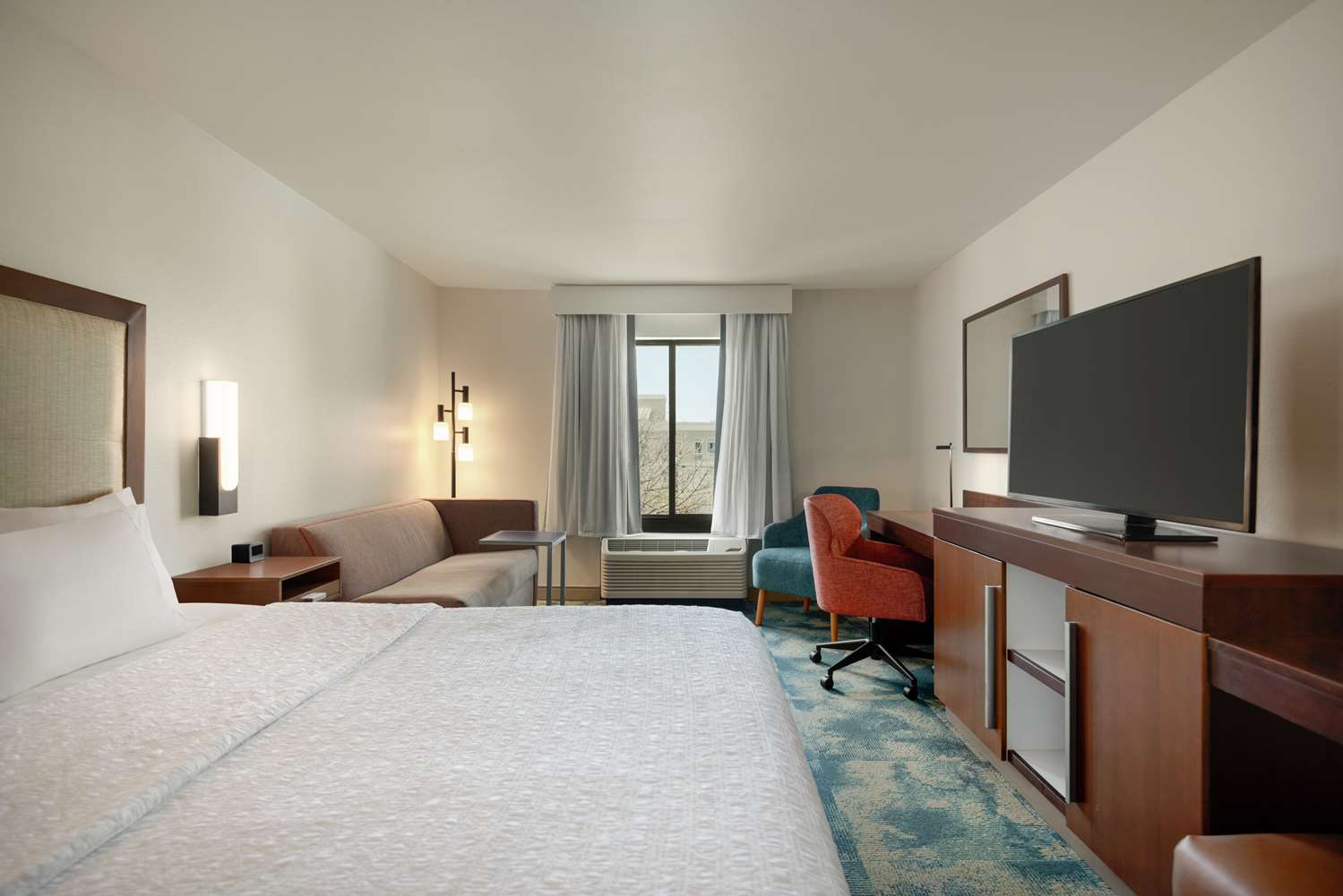 hampton inn and suites san marcos
