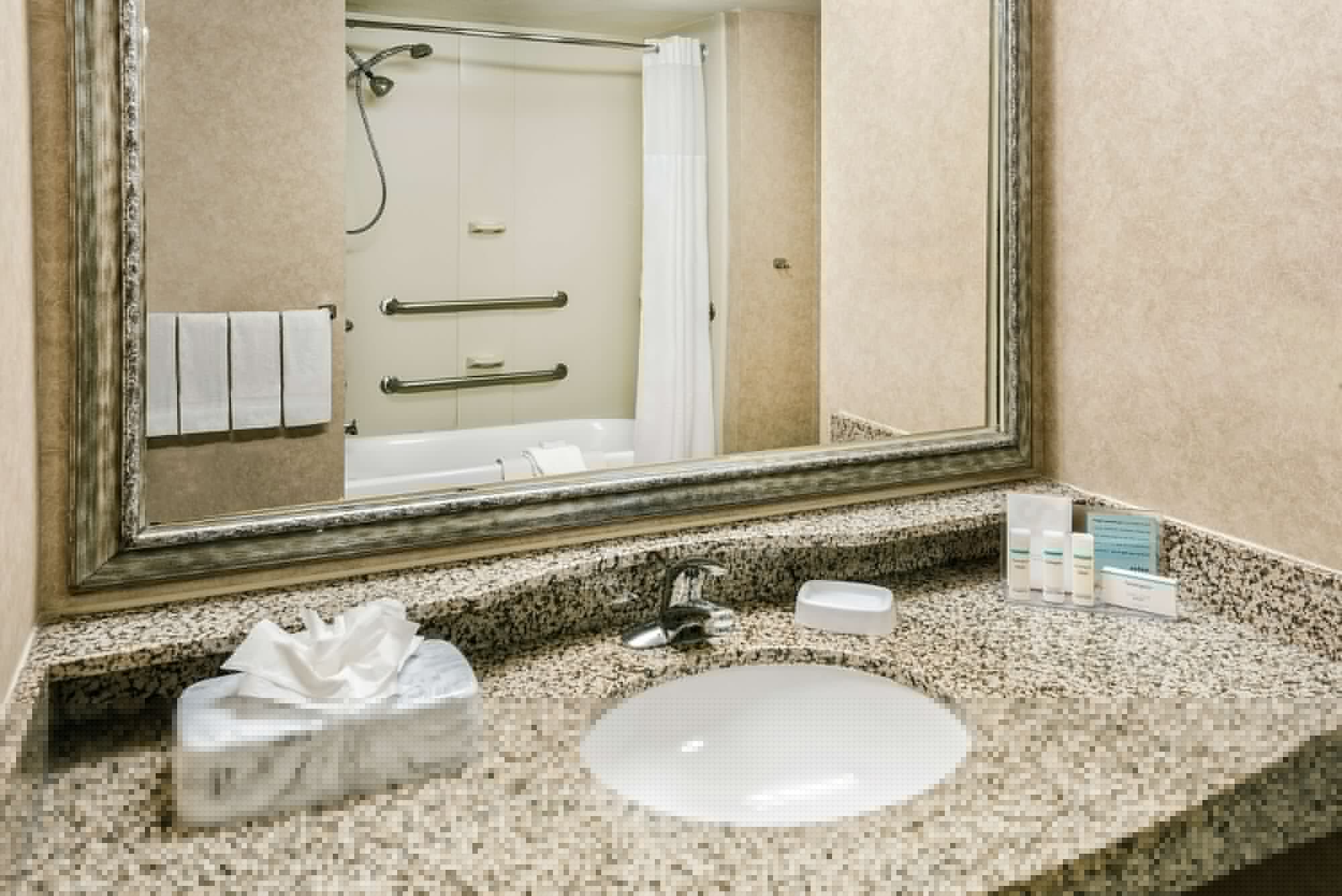 hampton inn and suites san marcos