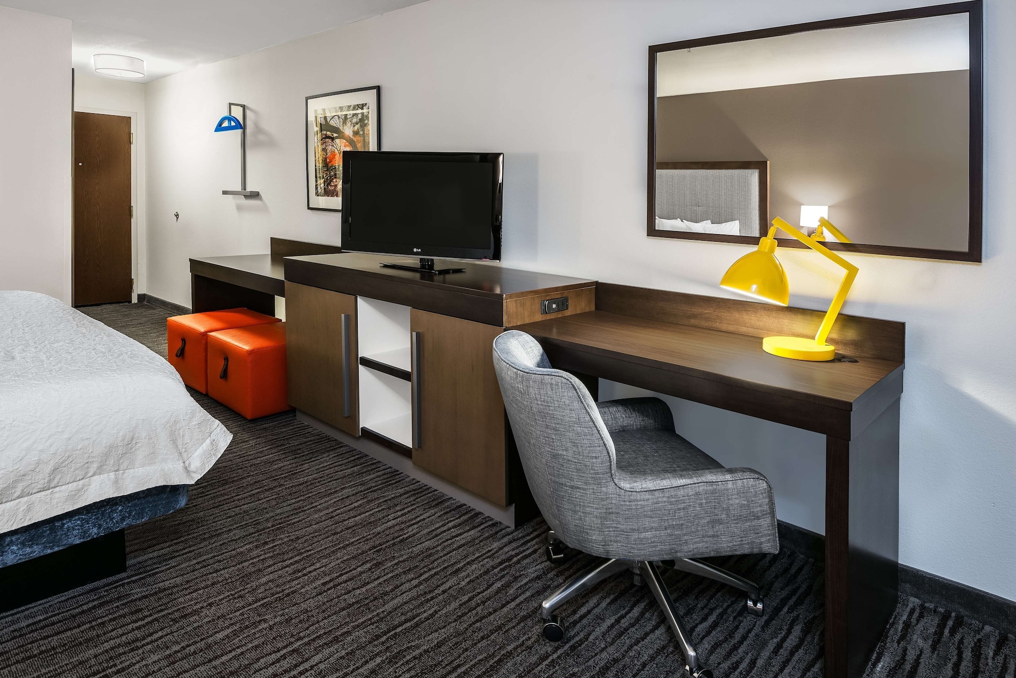 hampton inn and suites san marcos
