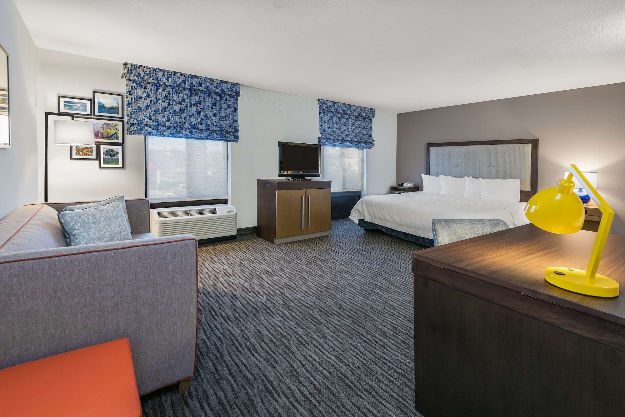 hampton inn and suites san marcos