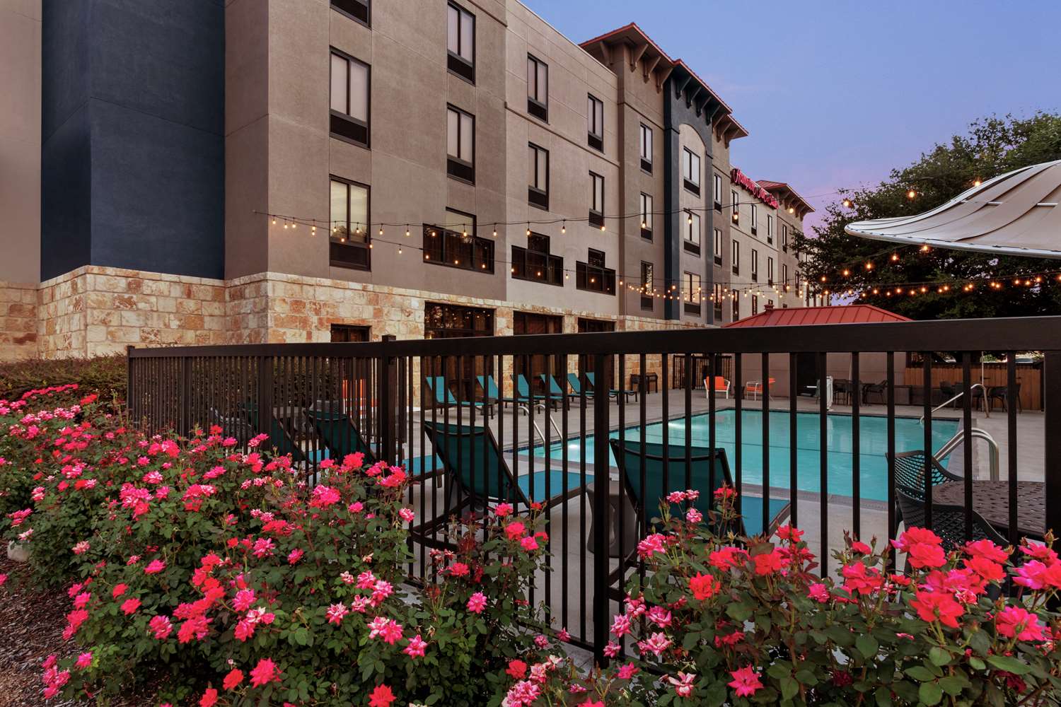 hampton inn and suites san marcos