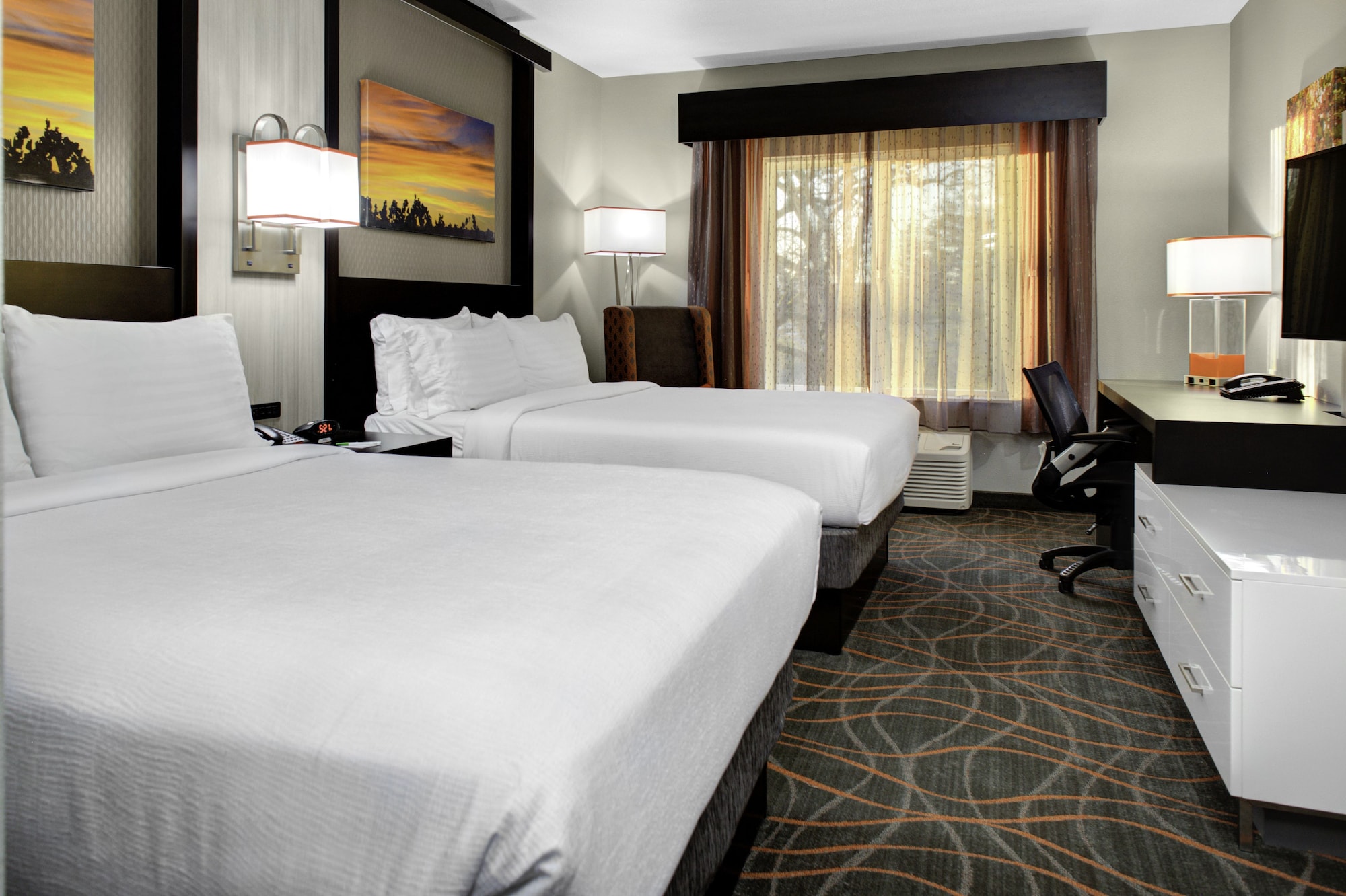 holiday inn windsor wine country by ihg
