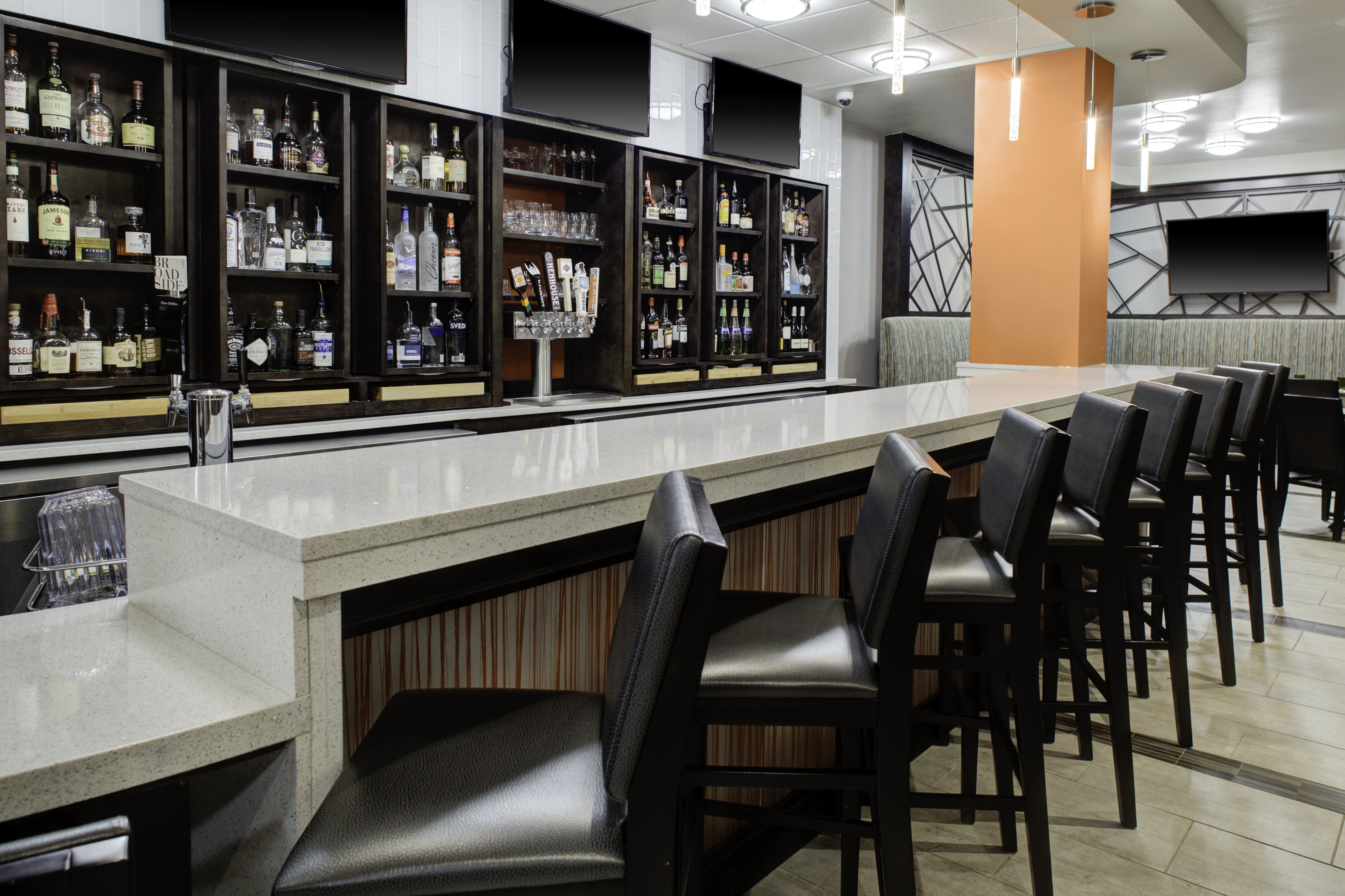 holiday inn windsor wine country by ihg
