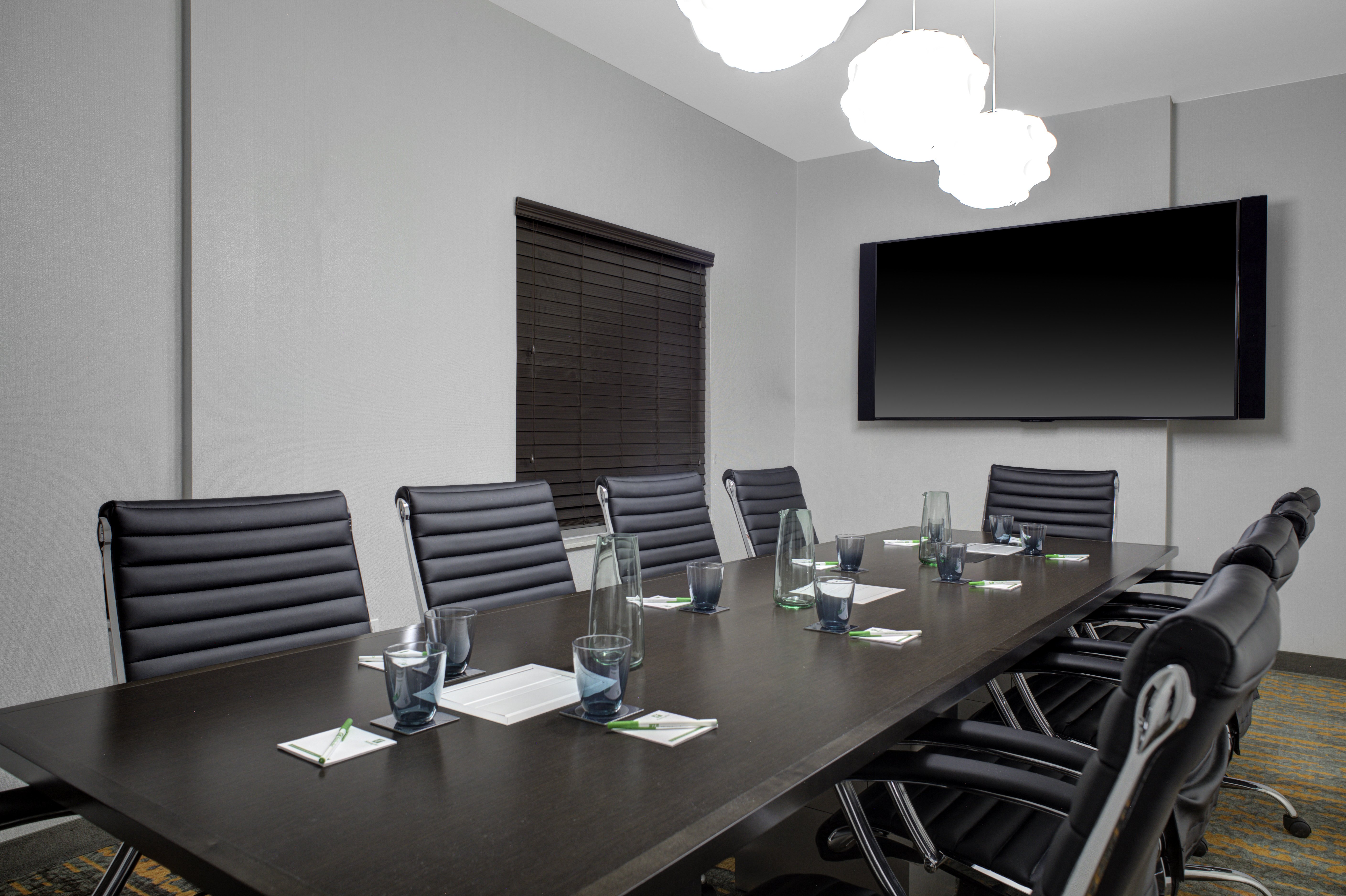 holiday inn windsor wine country by ihg