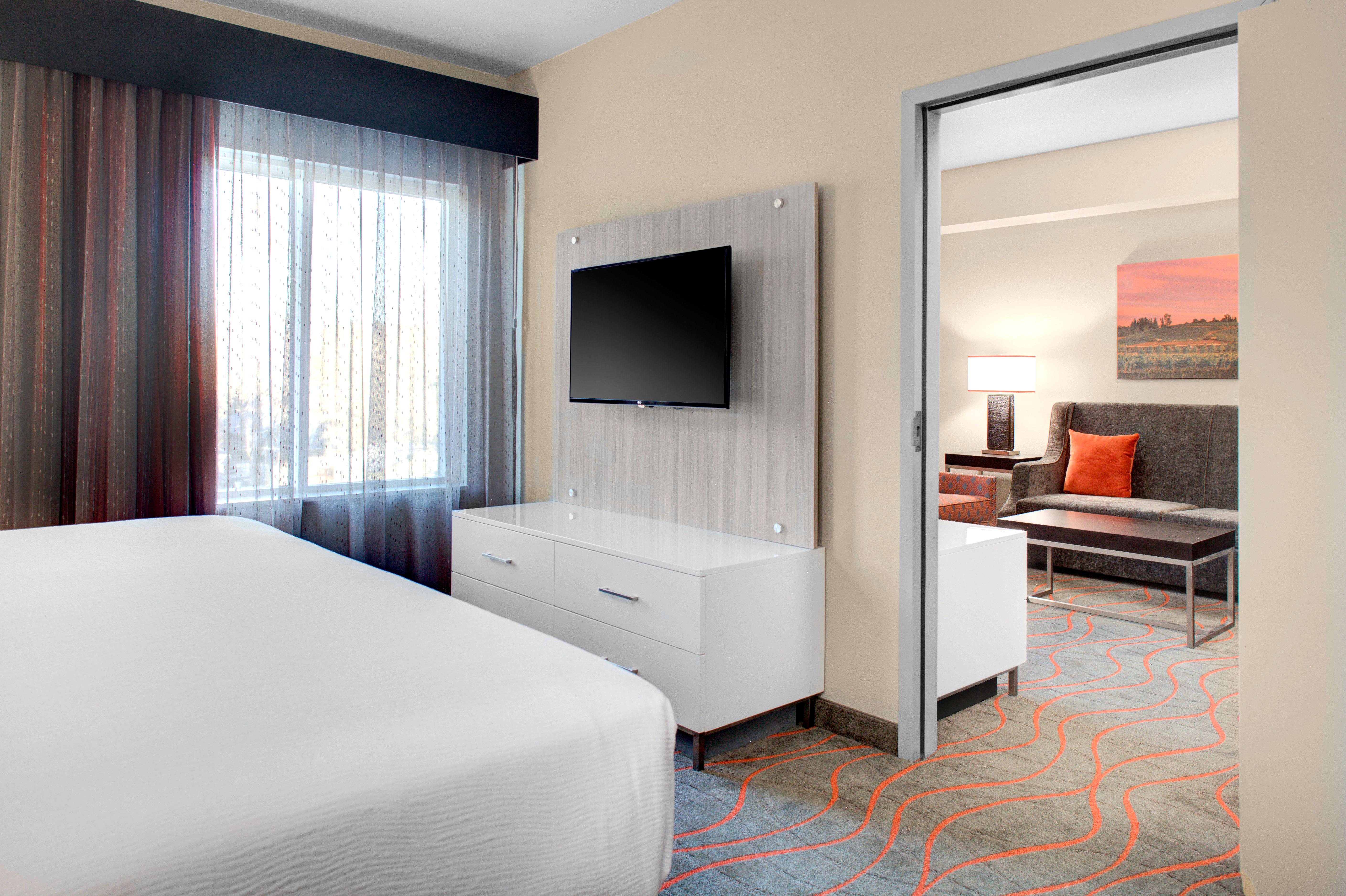 holiday inn windsor wine country by ihg