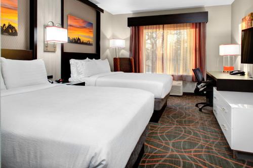 holiday inn windsor wine country by ihg