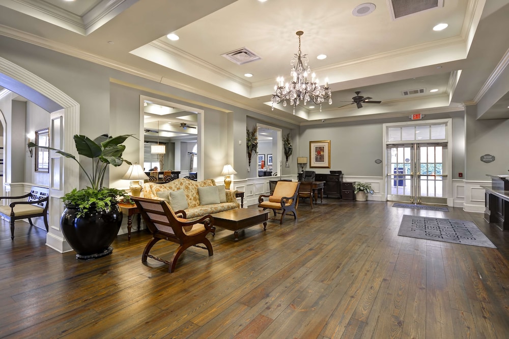 hampton inn and suites savannah historic district