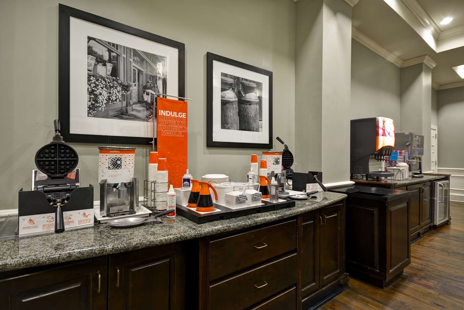 hampton inn and suites savannah historic district