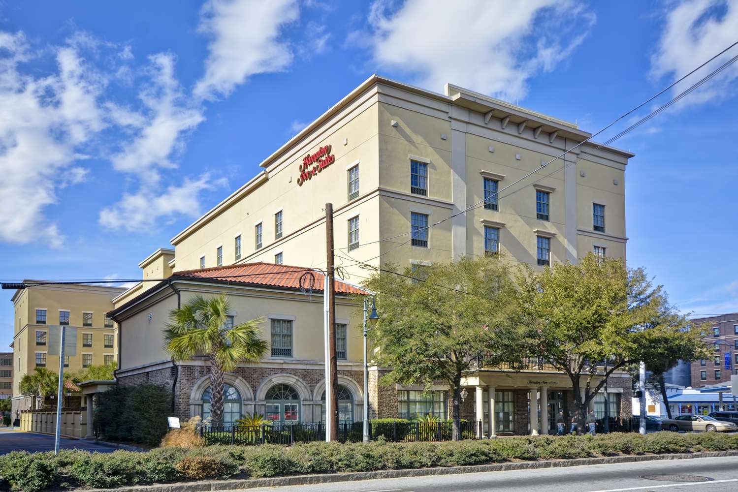 hampton inn and suites savannah historic district