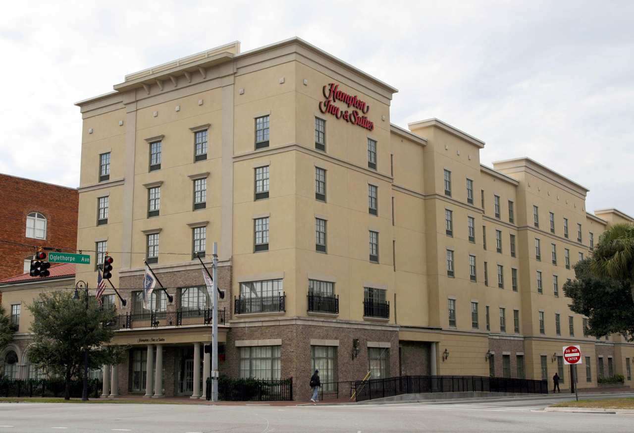 hampton inn and suites savannah historic district