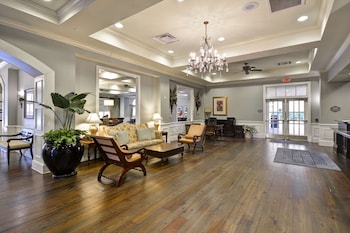 Hampton Inn & Suites Savannah Historic District,Savannah>>Chatham County,3 star