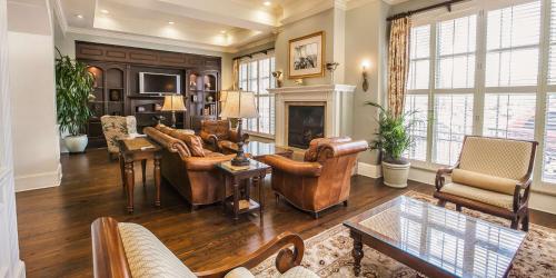 hampton inn and suites savannah historic district