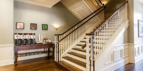 hampton inn and suites savannah historic district