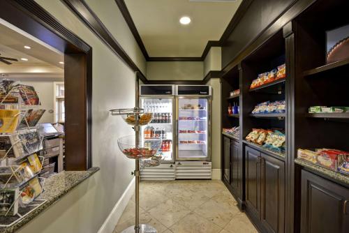 hampton inn and suites savannah historic district