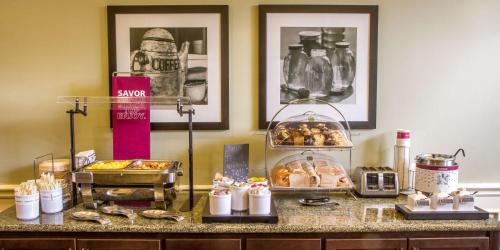 hampton inn and suites savannah historic district