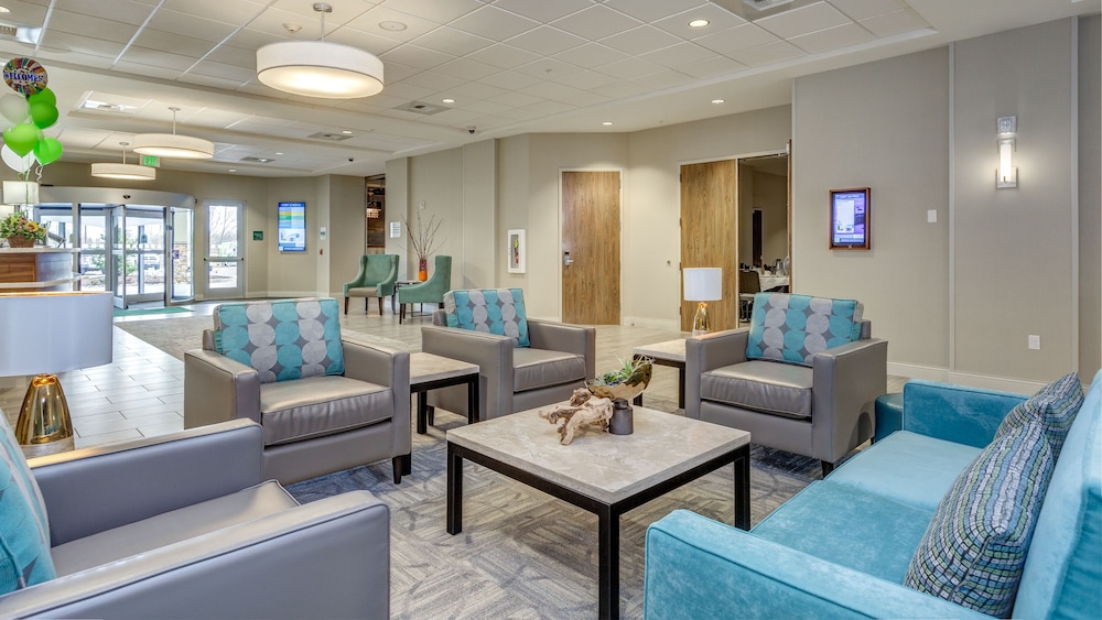 holiday inn and suites bellingham by ihg