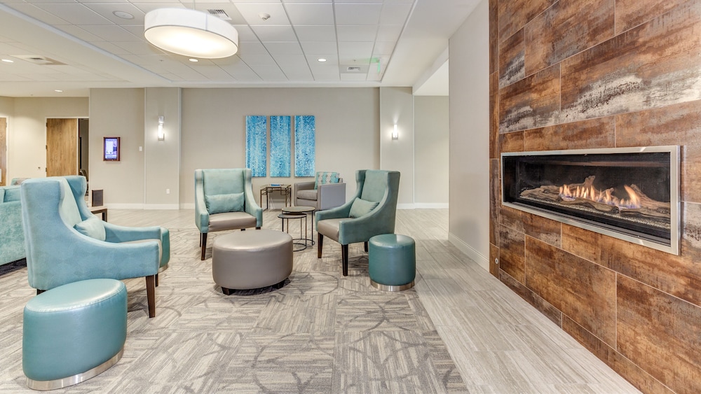 holiday inn and suites bellingham by ihg